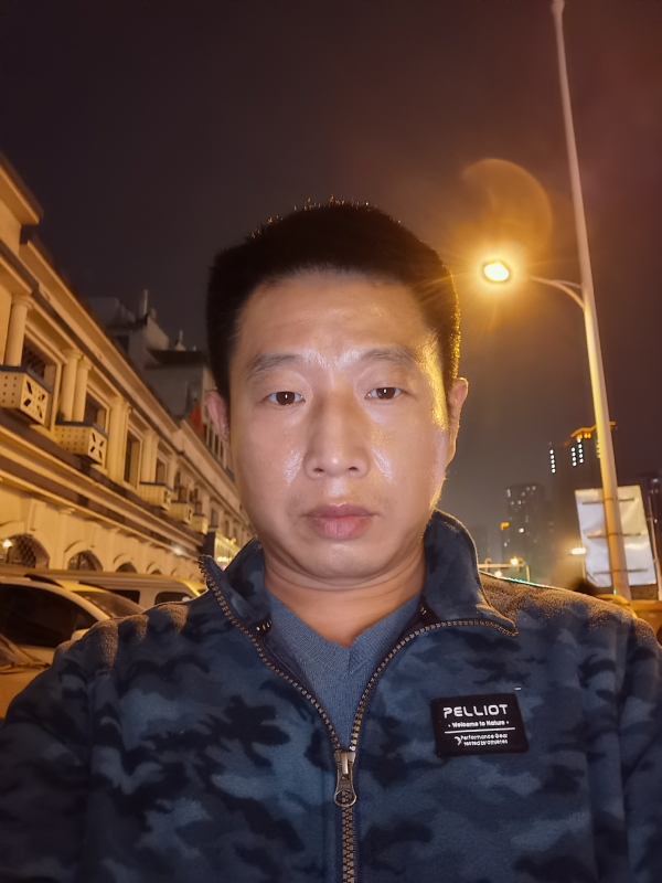 偷偷说的第一张照片--宁德相亲服务中心