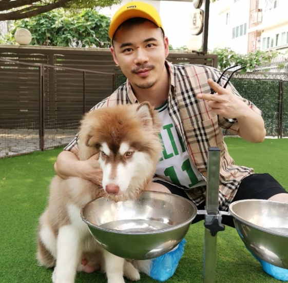 坚持的第一张照片--宁德相亲服务中心
