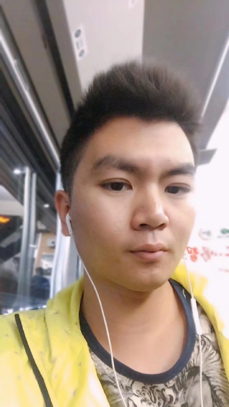 瑞泽的第一张照片--宁德相亲服务中心