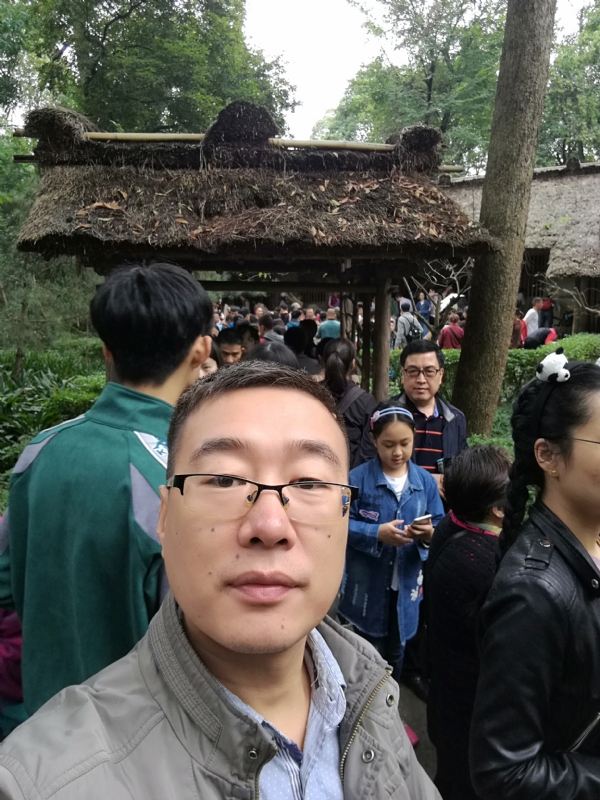 撑起一片天的第一张照片--宁德相亲服务中心