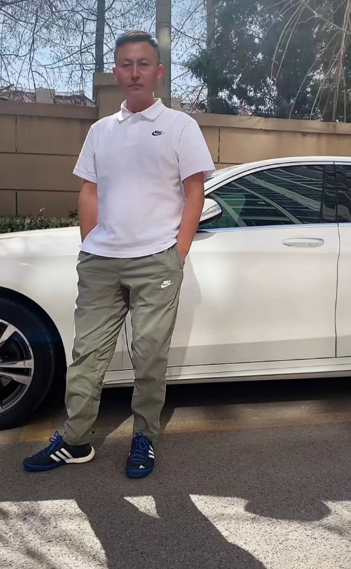 撕心裂肺的第一张照片--宁德相亲服务中心