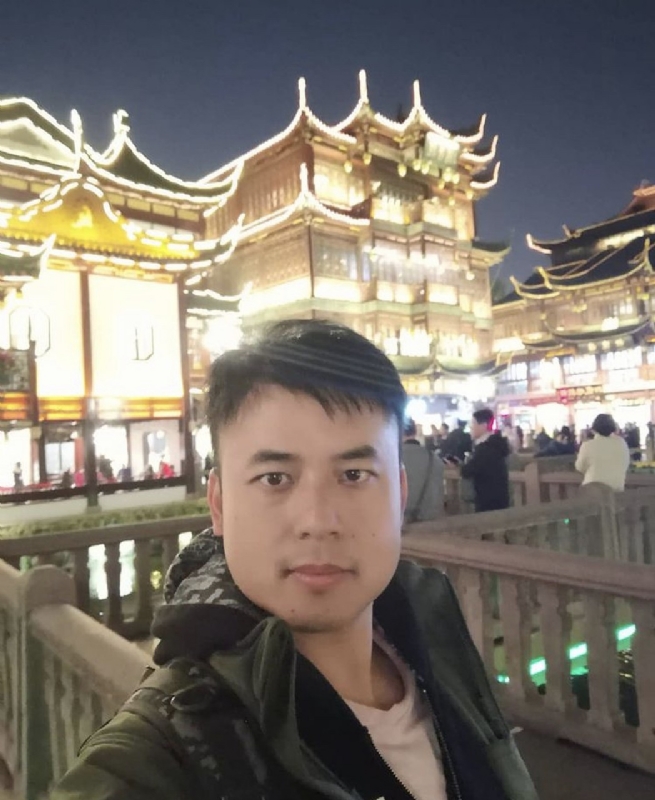 何先生he的第一张照片--宁德相亲服务中心