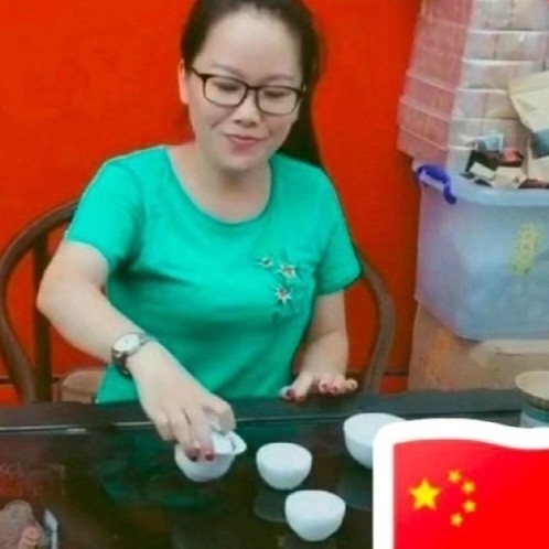 妖娆的第一张照片--宁德相亲服务中心
