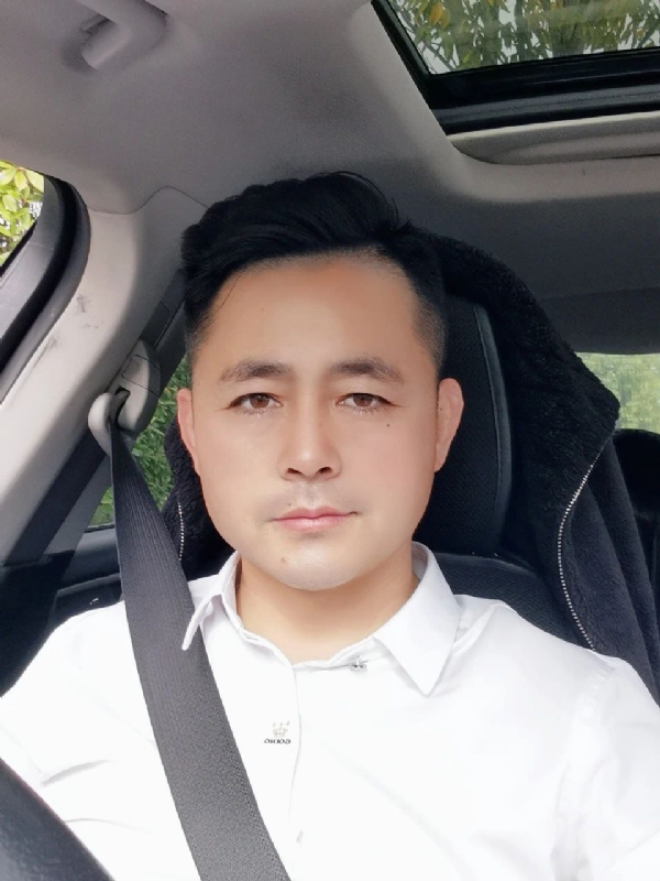 阿华大人的第一张照片--宁德相亲服务中心