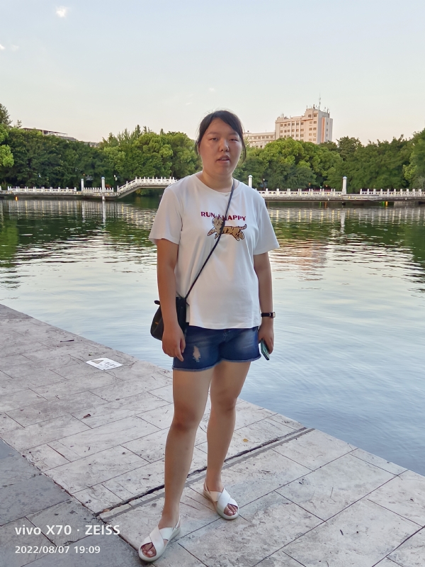 幸福触手可及的第一张照片--宁德相亲服务中心