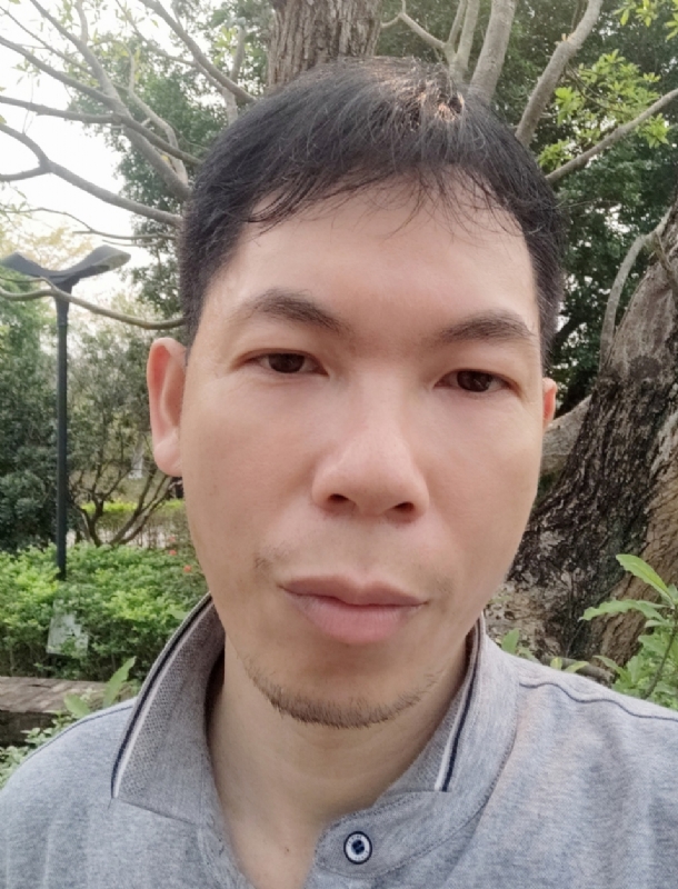 漂浮的云的第一张照片--宁德相亲服务中心