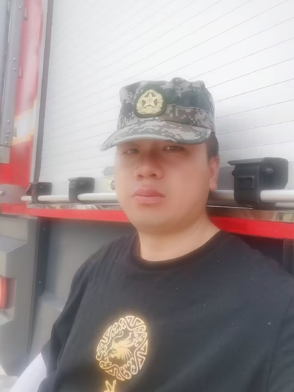 阿萨大大的第一张照片--宁德相亲服务中心