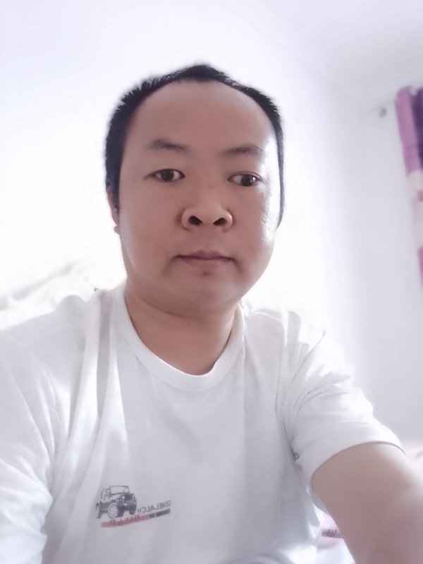 张家小伙子的第二张照片--宁德相亲服务中心