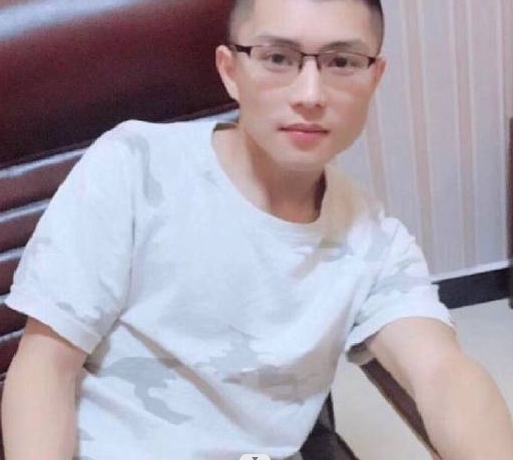 辉辉辉的第一张照片--宁德相亲服务中心