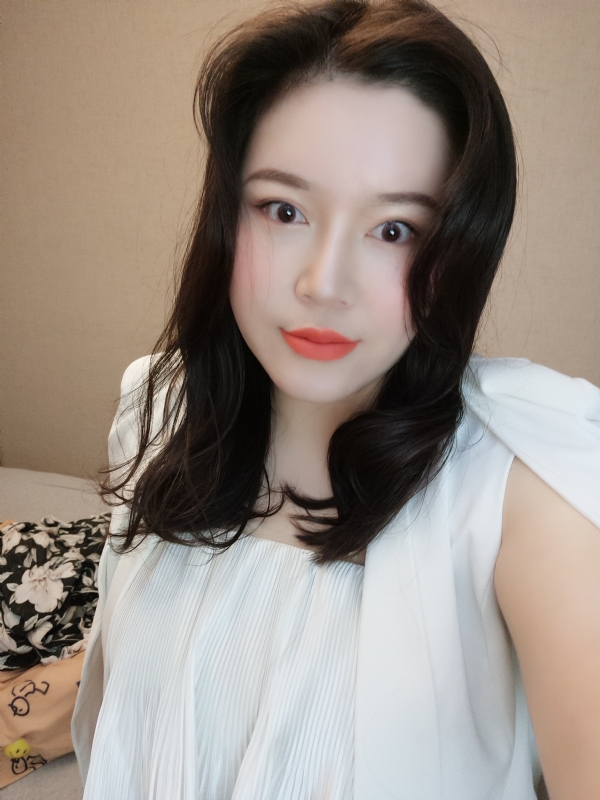 璐璐的第一张照片--宁德相亲服务中心