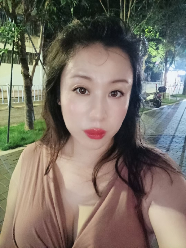 叶子青青的第一张照片--宁德相亲服务中心