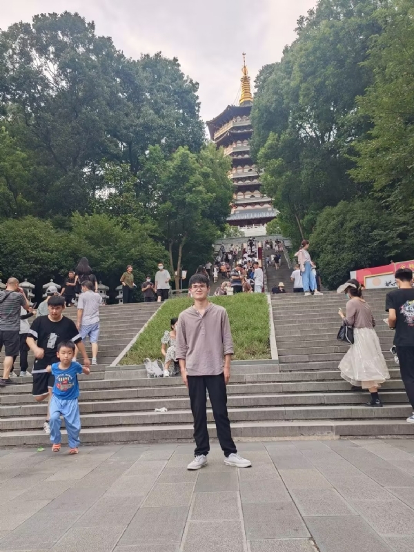 阳光男孩的第五张照片--宁德相亲服务中心