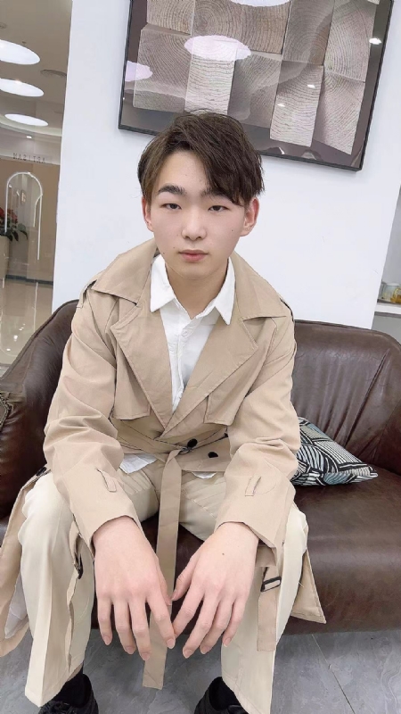 啊哲的第一张照片--宁德相亲服务中心