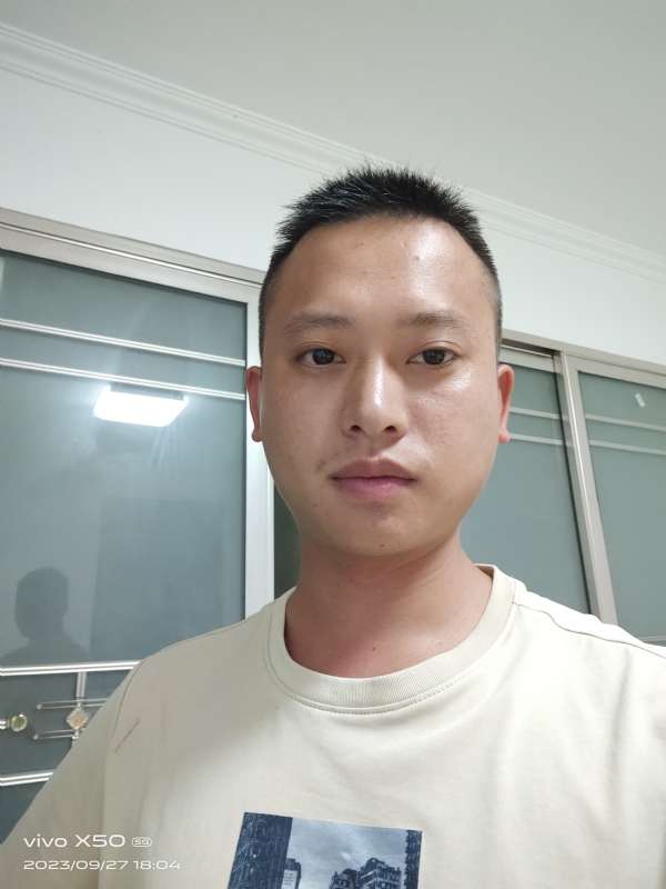 小yan同学的第一张照片--宁德相亲服务中心