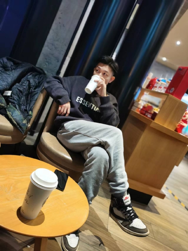 LAZY的第一张照片--宁德相亲服务中心