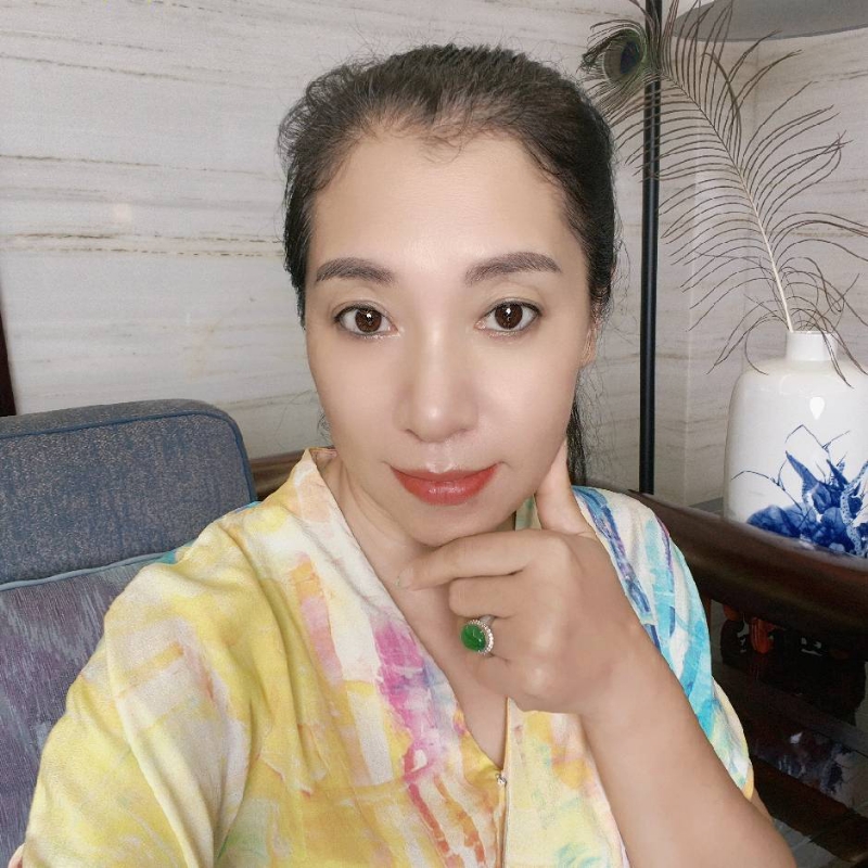 仝馨的第一张照片--宁德相亲服务中心