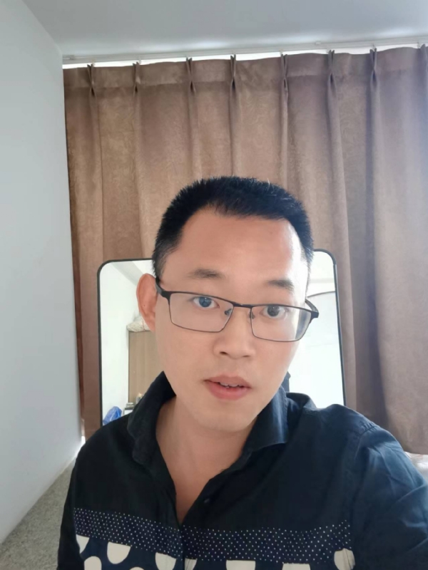 lips11的第一张照片--宁德相亲服务中心