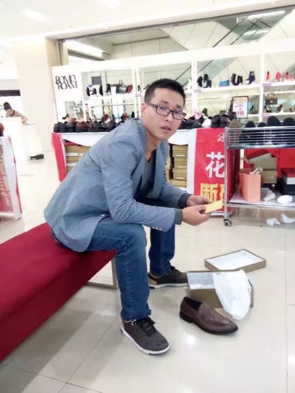 借我你的手的第一张照片--宁德相亲服务中心