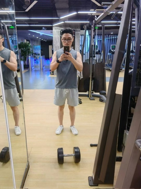 超哥的第二张照片--宁德相亲服务中心
