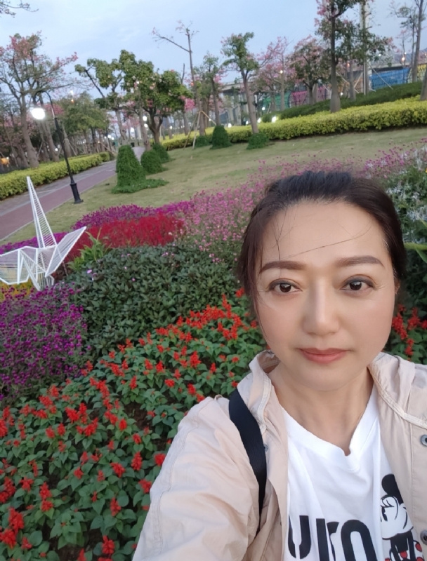 m云朵的第一张照片--宁德相亲服务中心