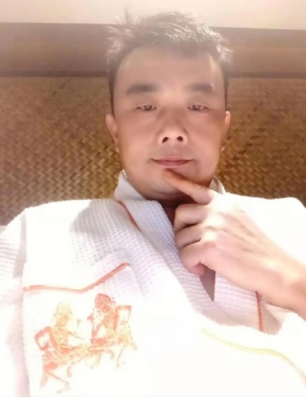 青锋的第一张照片--宁德相亲服务中心