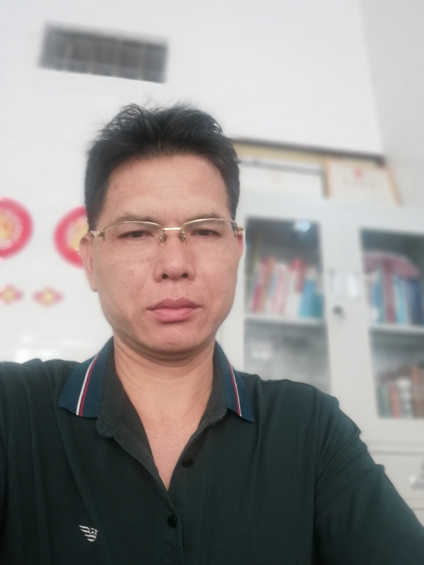 后视镜的第一张照片--宁德相亲服务中心
