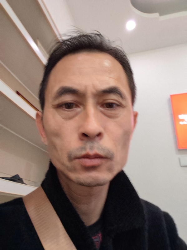 清晨阳光的第一张照片--宁德相亲服务中心