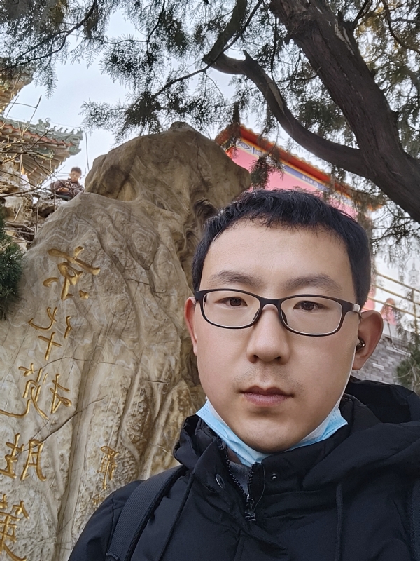 小徐要努力的第一张照片--宁德相亲服务中心