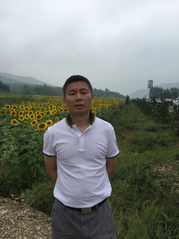爱拼才会赢的大叔的第二张照片--宁德相亲服务中心