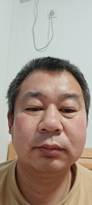 龙万的第一张照片--宁德相亲服务中心