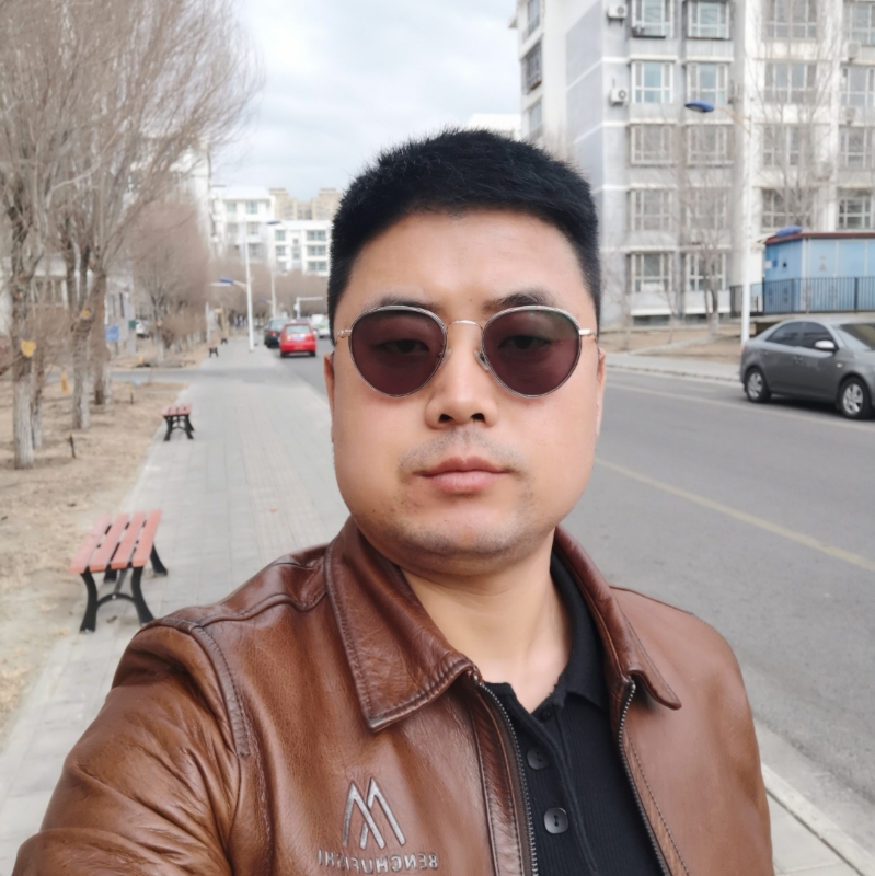 月下听风的第一张照片--宁德相亲服务中心