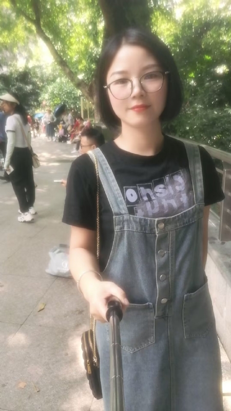 如燕的第二张照片--宁德相亲服务中心