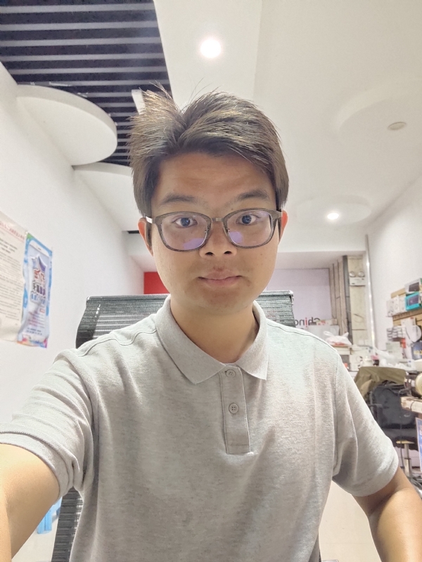 华兴通讯的第一张照片--宁德相亲服务中心