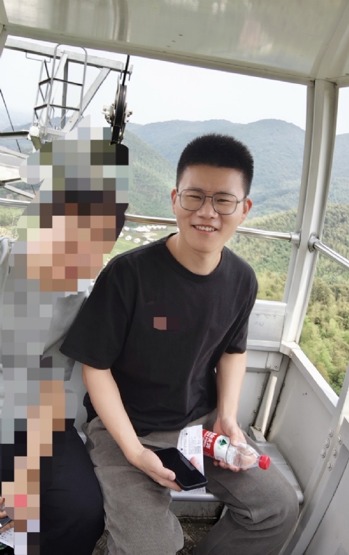 奔奔笨笨的第一张照片--宁德相亲服务中心