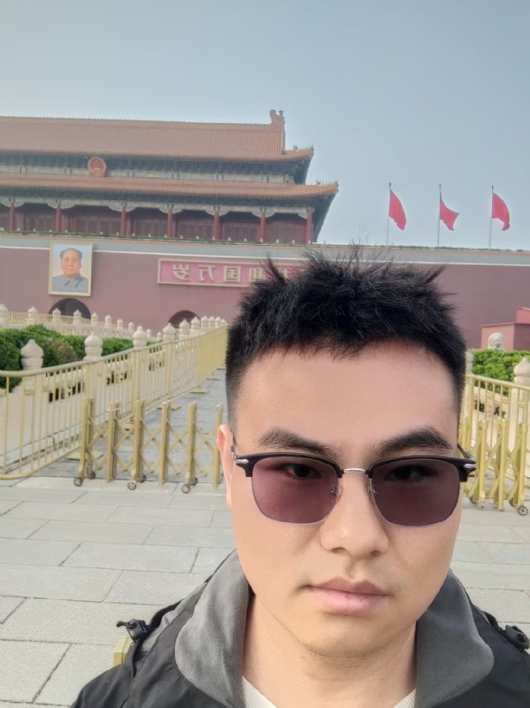 喧嚣的风的第一张照片--宁德相亲服务中心