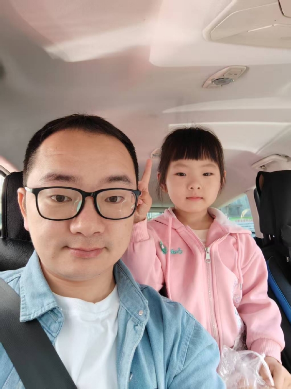 知天晓的第一张照片--宁德相亲服务中心